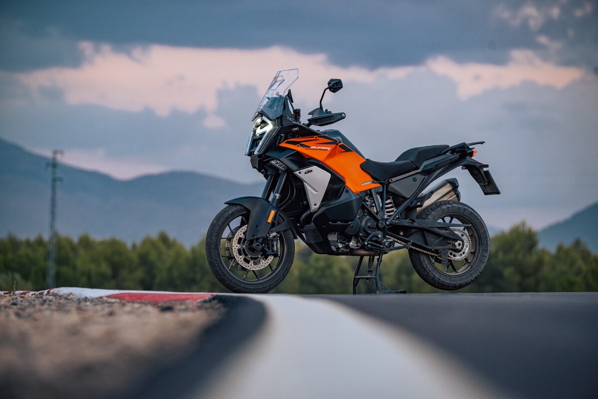 KTM 1390 Super Adventure 2026: arriva la nuova generazione
